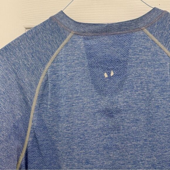 Lululemon Metal Tech Vent Men’s Shirt Size Large Light Blue Short Sleeve - Picture 4 of 5